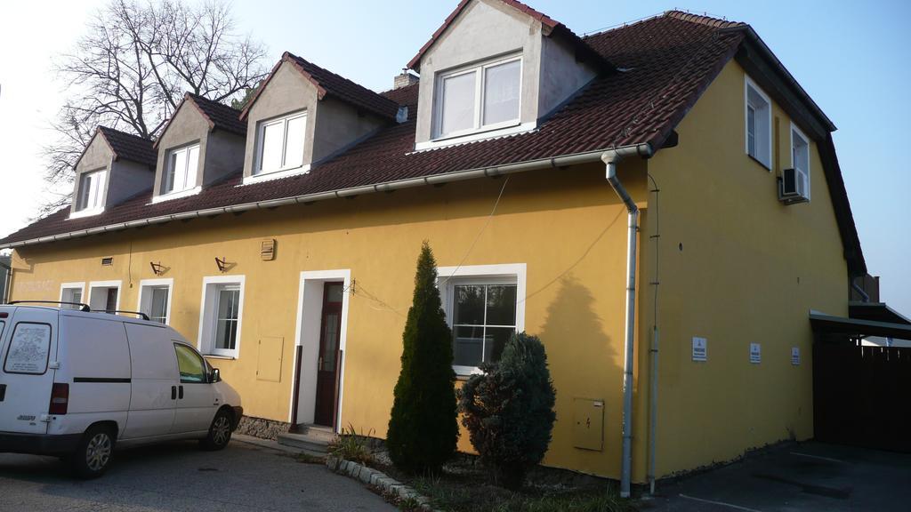 Apartments U Cara Ceske Budejovice Rum bild