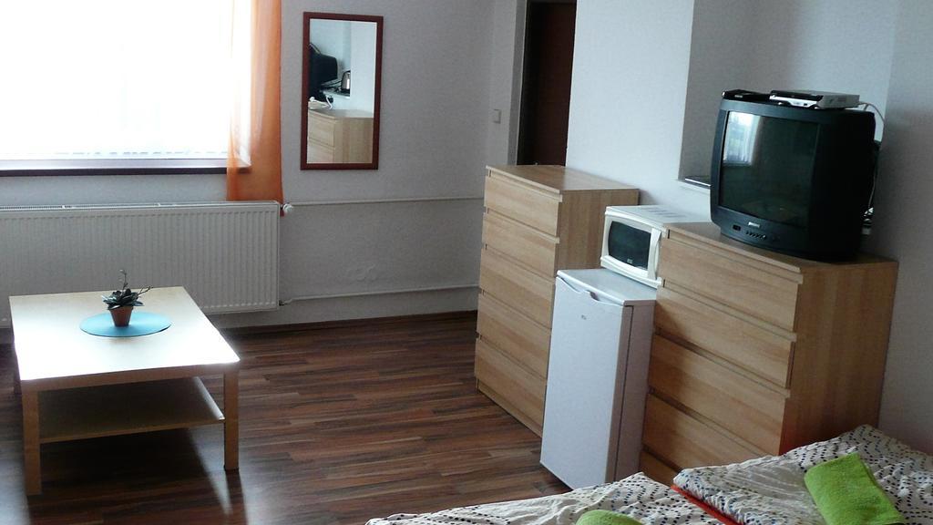 Apartments U Cara Ceske Budejovice Exteriör bild